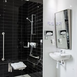 Standaard Double Kamer met de Toegang voor Gehandicapten